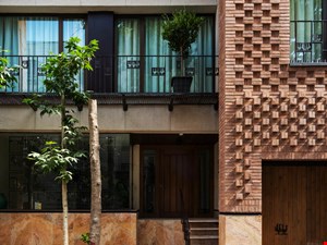 طرح مرمت بنای خانه حقیقی