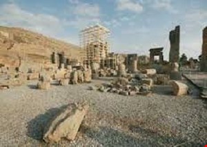 پاورپوینت مرمت و مدیریت سایت تاریخی جهانی تخت جمشید