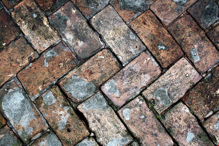 مقاله معماری درباره آجر کاری ۴۰ صفحه