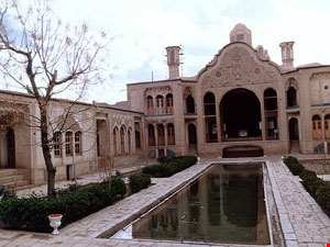  خانه بروجردی ها کاشان ( گزارش ، تصاویر و نقشه ها )