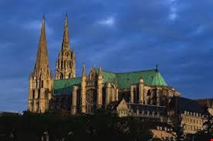 پاورپوینت معماری رومانسک 43 اسلاید 