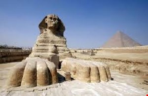 فایل معماری مصرشامل دو فایل پاورپوینت 22 +19 اسلاید + 33 صفحه مقاله با فرمت WORD 