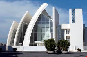 پاورپوینت آشنایی با معماران مدرن 64 اسلاید