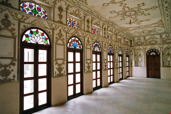 پاورپوینت ارتباط معماری با فرهنگ